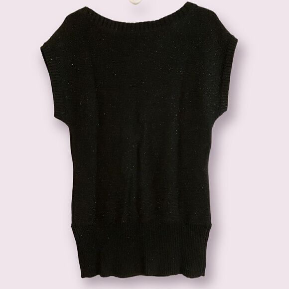 TakeOut Black Sparkly Sleeveless Cardigan - Picture 2 of 3
